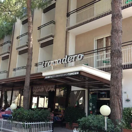 Hotel Trocadero-3